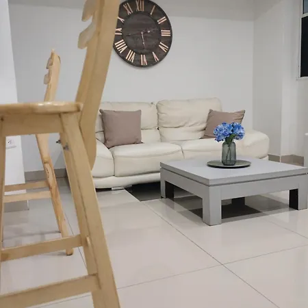 David Apartamento *